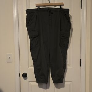 Sonoma Men's Dark Gray Cargo Pants